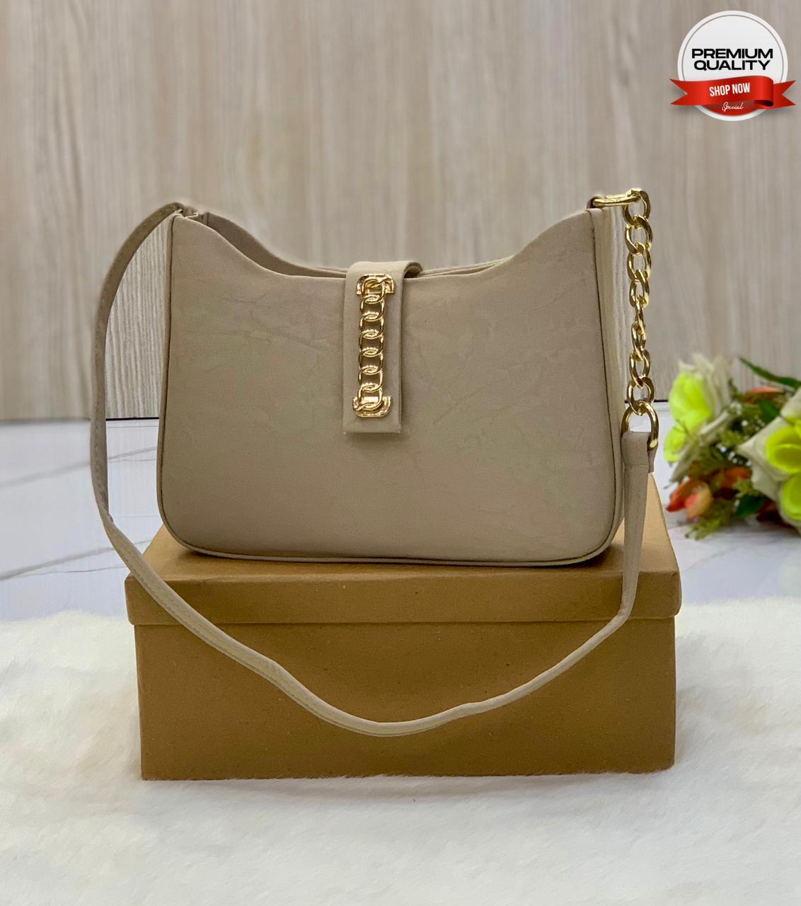 Chic Carry