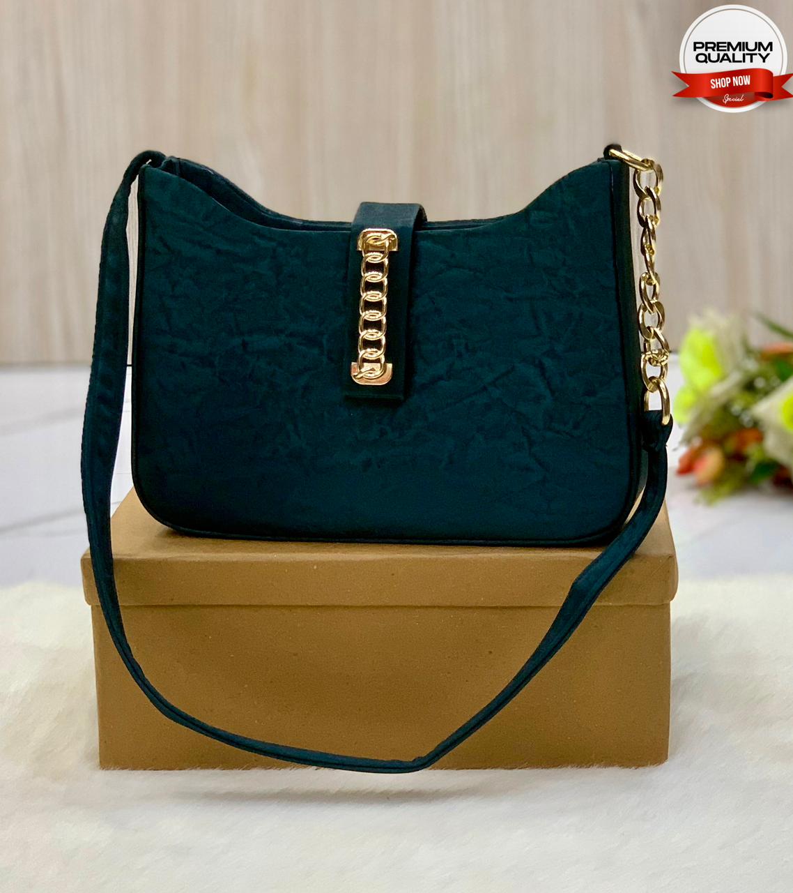 Chic Carry