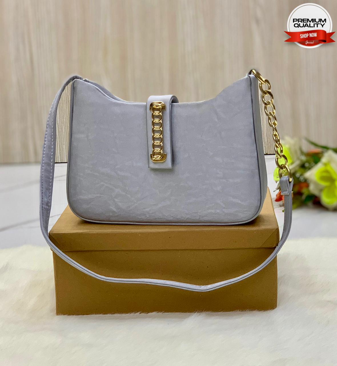 Chic Carry
